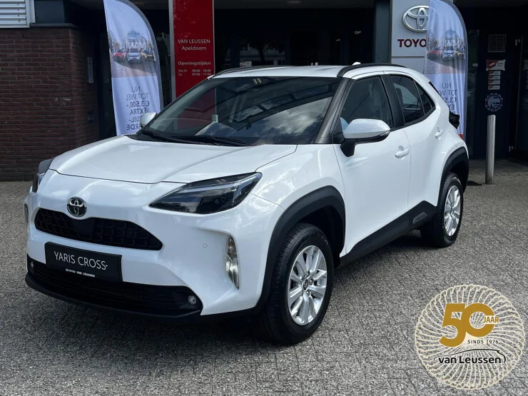 Toyota Yaris Cross (2025) — foto 1