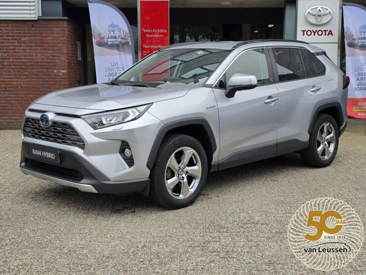 Toyota RAV4 (2021) — foto 1