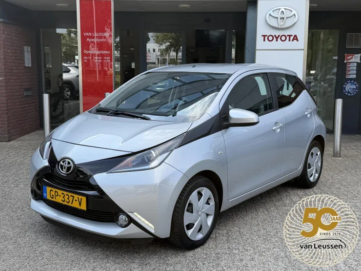 Toyota Aygo (2015) — foto 1