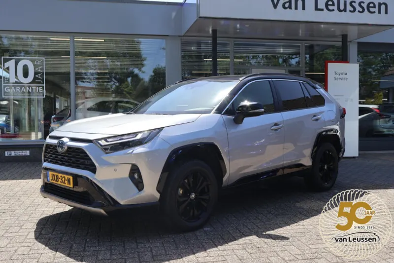 Toyota RAV4 (2024)