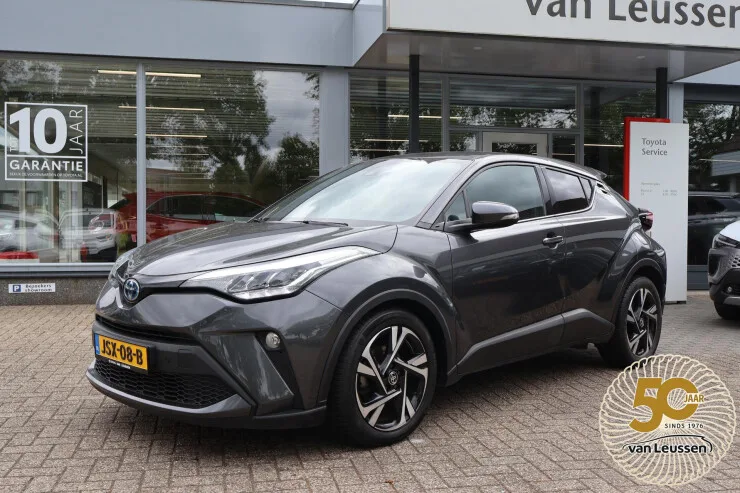 Toyota C hr (2023) — foto 1