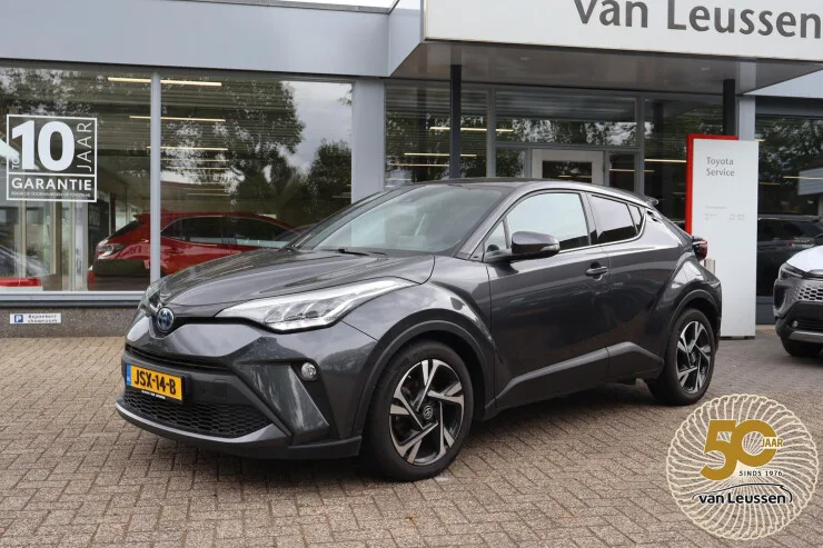 Toyota C hr (2023) — foto 1