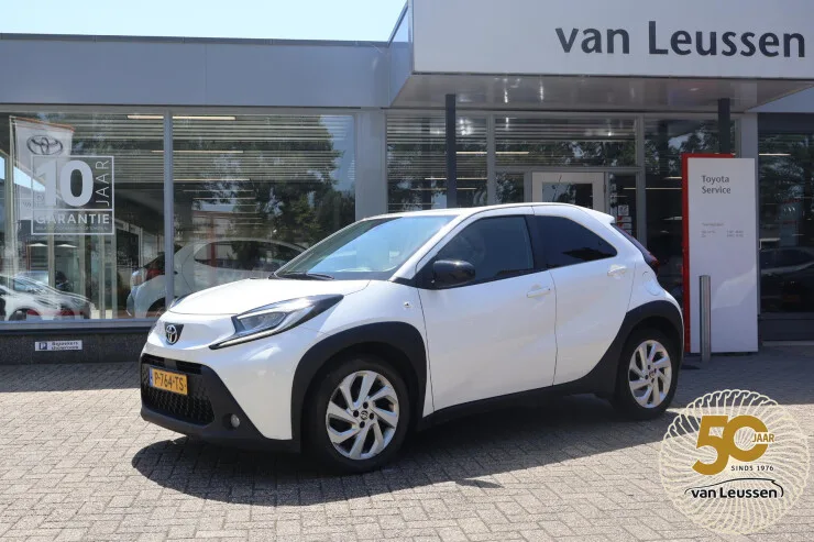 Toyota Aygo (2022) — foto 1