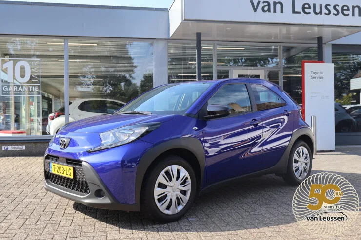Toyota Aygo (2023) — foto 1