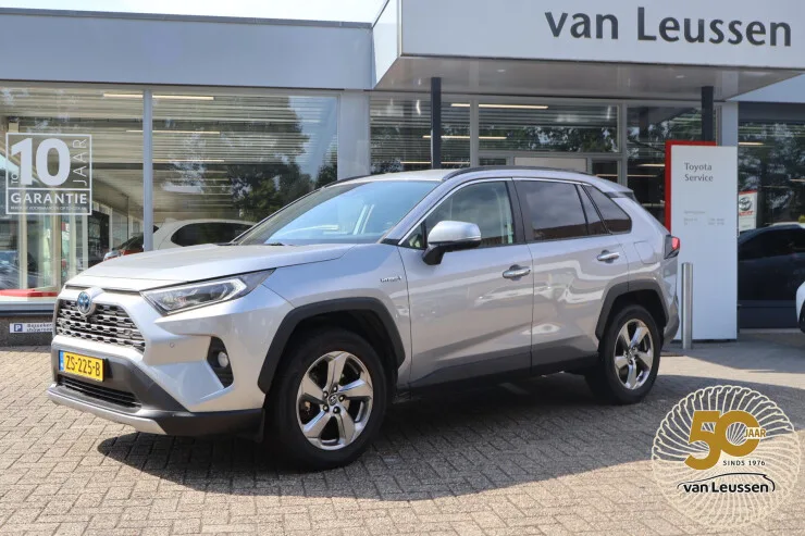 Toyota RAV4 (2019) — foto 1