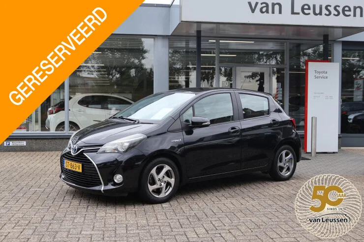 Toyota Yaris (2016) — foto 1