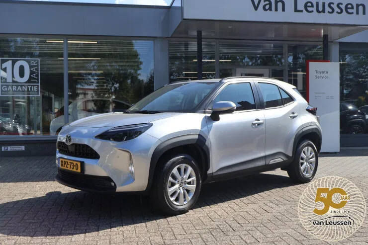 Toyota Yaris Cross (2025) — foto 1