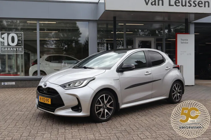 Toyota Yaris (2021) — foto 1