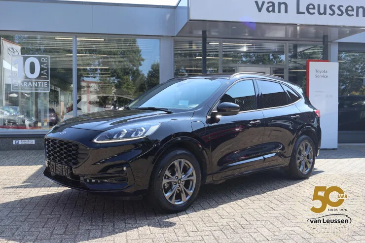 Ford Kuga (2023) — foto 1