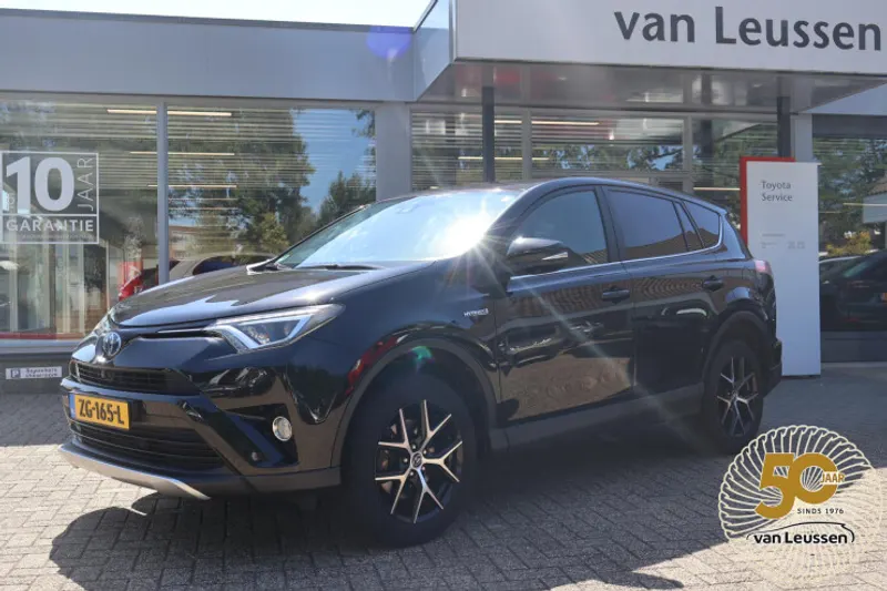 Toyota RAV4 (2016)