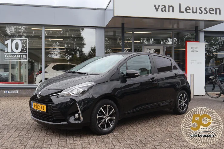 Toyota Yaris (2020) — foto 1