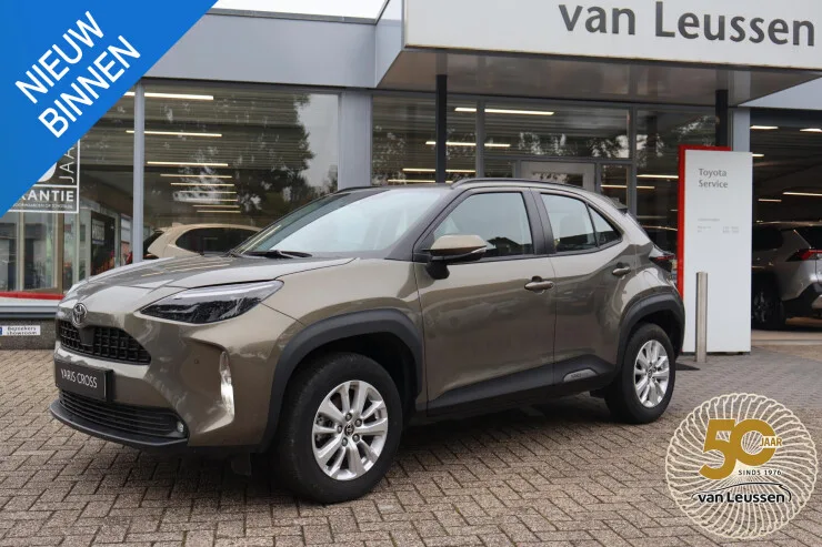 Toyota Yaris Cross (2025) — foto 1