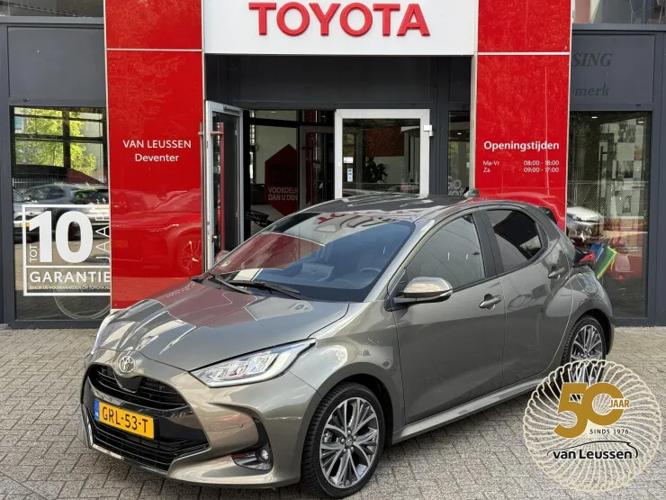 Toyota Yaris (2024) — foto 1