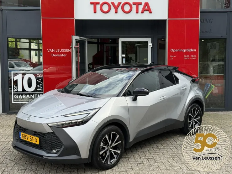 Toyota C hr (2024) — foto 1