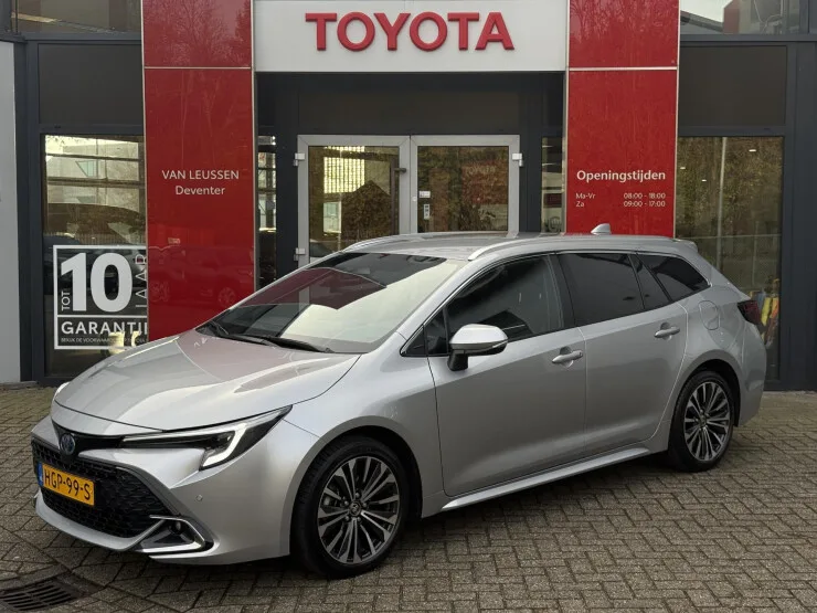 Toyota Corolla (2025) — foto 1