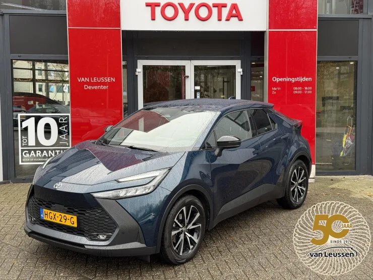 Toyota C hr (2025) — foto 1