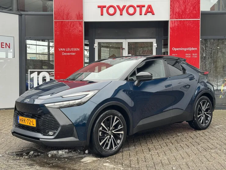 Toyota C hr (2025) — foto 1