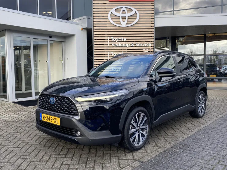 Toyota Corolla (2023) — foto 1