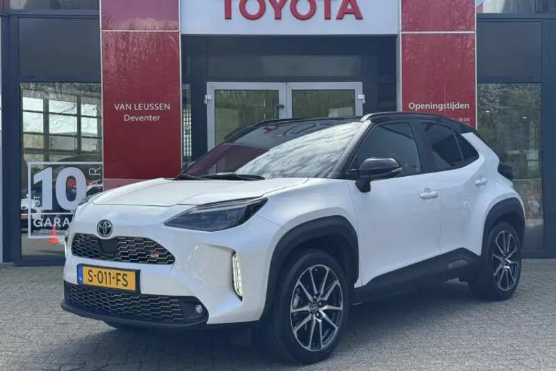 Toyota Yaris Cross (2023)