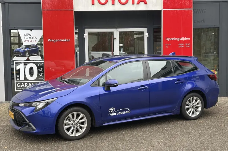 Toyota Corolla (2023)