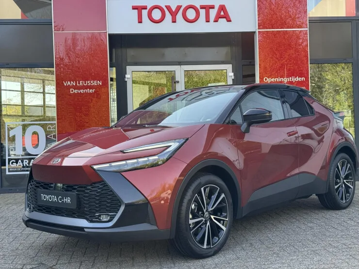 Toyota C hr (2026) — foto 1