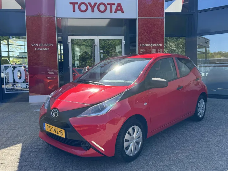 Toyota Aygo (2017) — foto 1