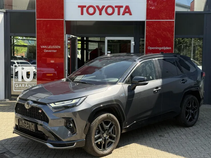 Toyota RAV4 (2025) — foto 1