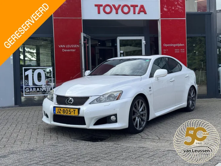 Lexus IS (2010) — foto 1