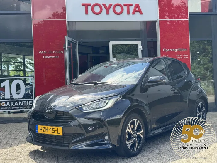 Toyota Yaris (2025) — foto 1