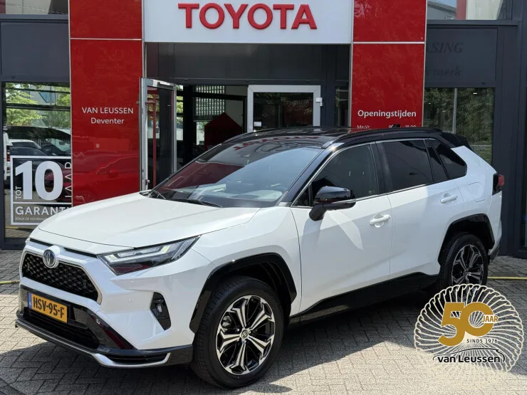Toyota RAV4 (2025) — foto 1