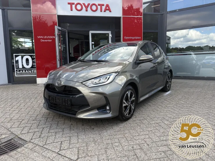Toyota Yaris (2025) — foto 1