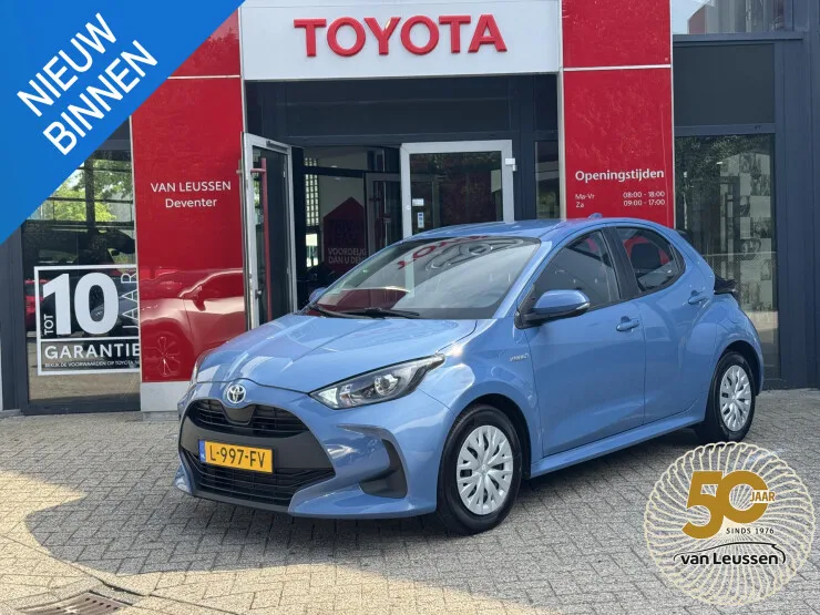 Toyota Yaris (2021) — foto 1