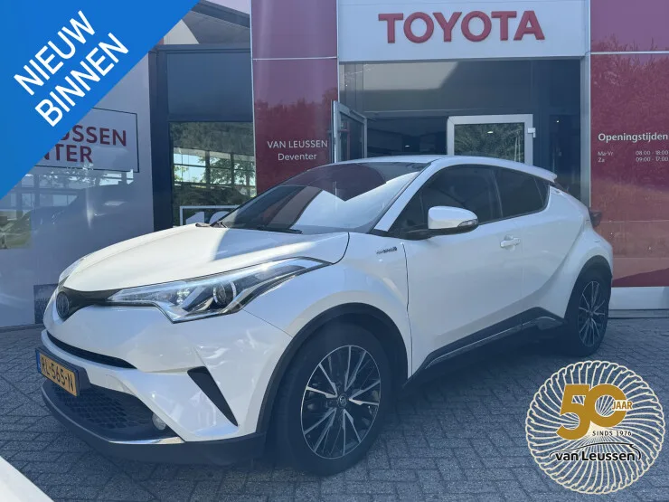 Toyota C hr (2018) — foto 1