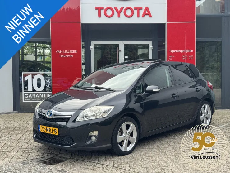 Toyota Auris (2010) — foto 1