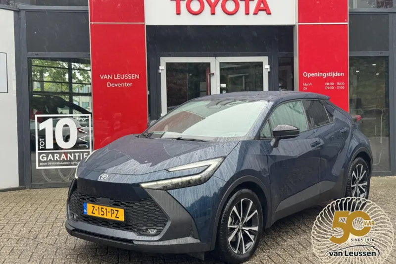 Toyota C-HR (2024)