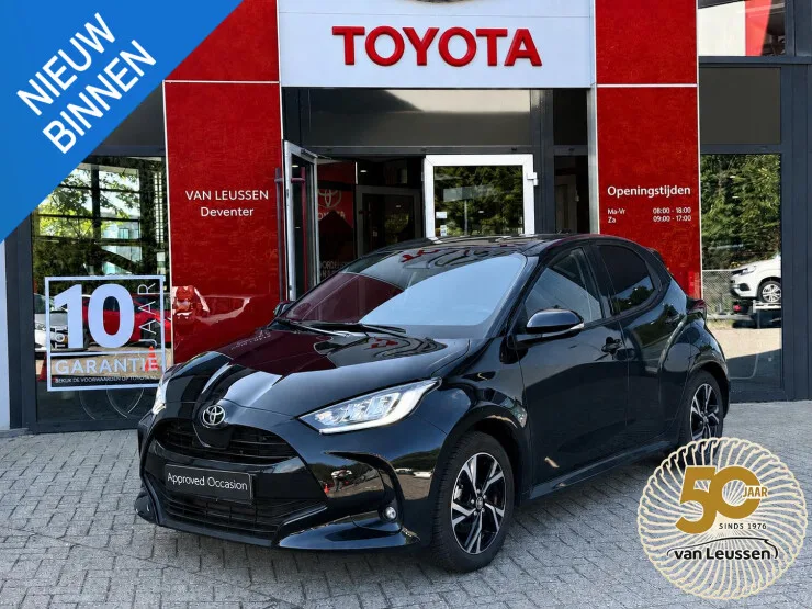 Toyota Yaris (2025) — foto 1