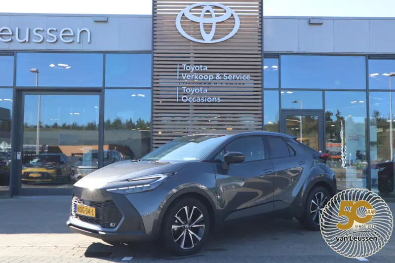 Toyota C-HR (2025)