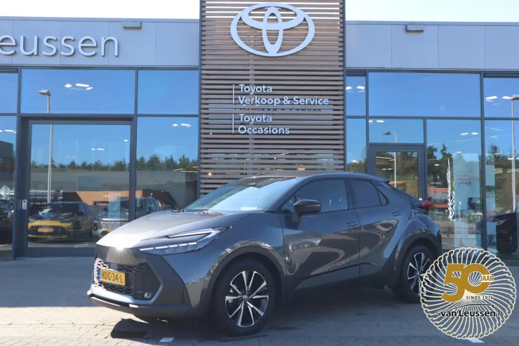 Toyota C-HR (2025) — foto 1