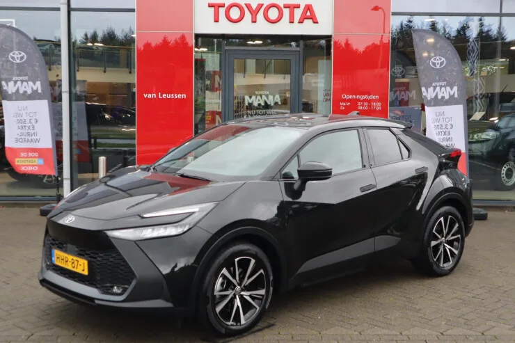 Toyota C hr (2025) — foto 1