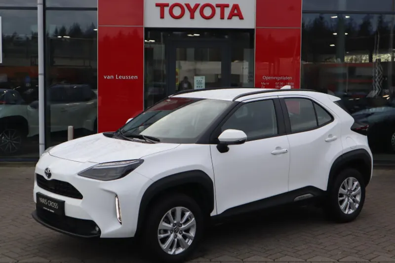 Toyota Yaris Cross (2024)