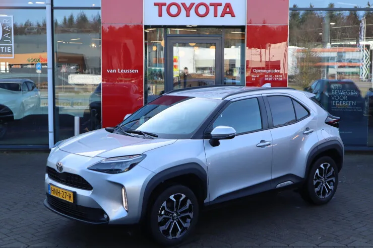 Toyota Yaris Cross (2025) — foto 1