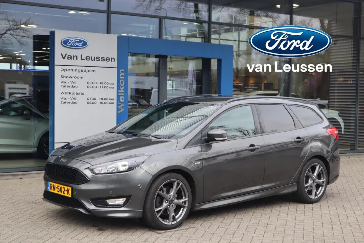 Ford Focus (2018) — foto 1
