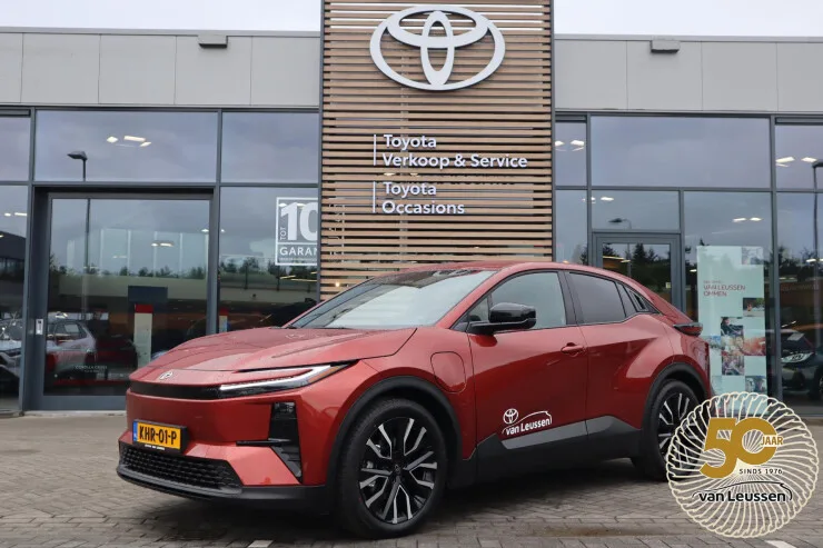 Toyota C hr (2026) — foto 1