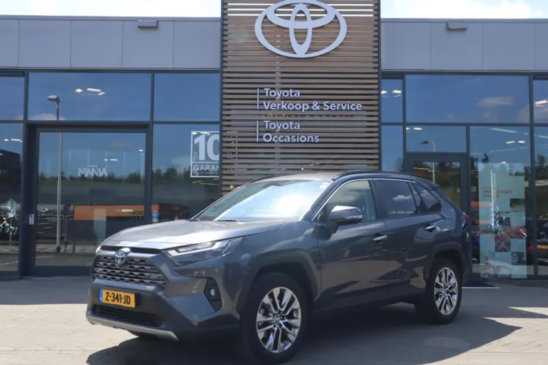 Toyota RAV4 (2024)