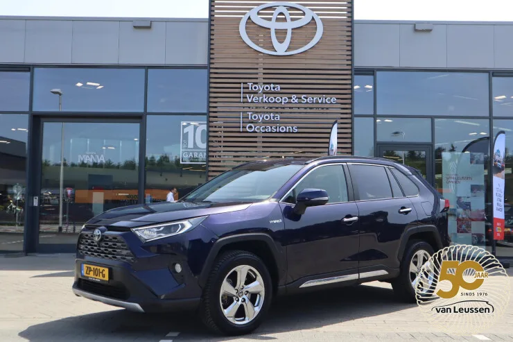 Toyota RAV4 (2019) — foto 1