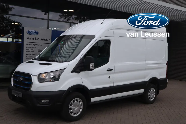 Ford E transit (2025) — foto 1