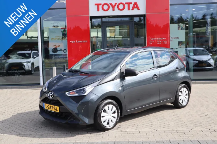 Toyota Aygo (2021) — foto 1