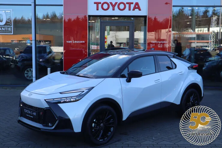 Toyota C hr (2026) — foto 1
