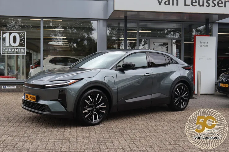 Toyota C hr (2026) — foto 1