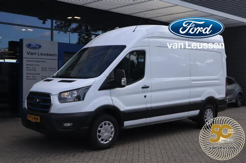 Ford E-Transit (2024)